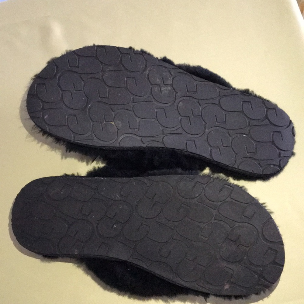 Ugg sandals - Picture 3 of 4